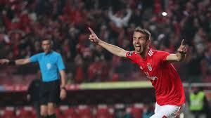 Ferro is an italian brand. Oficial Benfica Empresta Ferro Ao Valencia Visao De Mercado