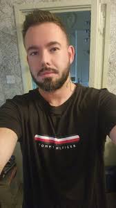 What's this group all about then? Somewhere I'm going to get attention?  Okay 👍🙂 Insta: andrewratcliffe_