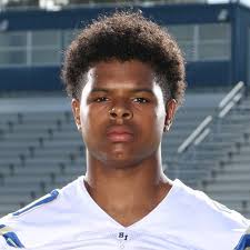 Lorenzo Ware's Instagram, Twitter & Facebook