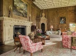 What It S Like To Live Like A Modern Aristocrat Historic Homes Celebrity Houses Modern House