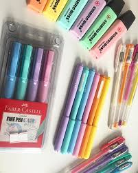 Caneta Faber Castell Fine Pen Pastel Tudo Pastel Por Aqui Pastel Fabercastell Stabilo Uniball C Coisas De Papelaria Materiais Escolares Bonitos Material De Papelaria