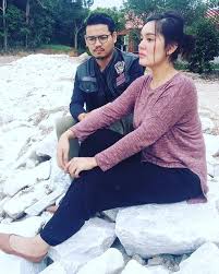 Kepala bergetar tonton dan download drama melayu live filem malay video. Drama Adaptasi Novel Biar Jadi Kaktus Arahan Datuk Ahmad Tamimi Siregar Sensasi Selebriti