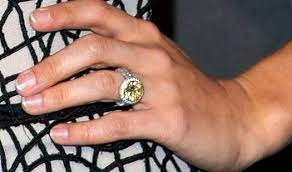 Pretend Wedding Carrie Underwood Engagement Ring Yellow Diamond Engagement Ring Carrie Underwood Wedding Ring