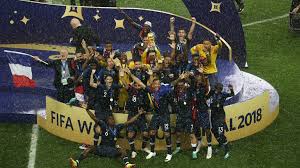 Ligue 1 reprezintă magie, cultură, exuberanță și mult dramatism. FranÅ£a CastigÄƒtoarea Campionatului Mondial De Fotbal 2018 Trupa Lui Deschamps NeinvinsÄƒ