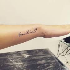 Familia Feine Tatowierungen Tattoo Schriftzuge Ideen Tattoo Ideen Familie