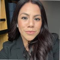 Elizabeth Quezada's Instagram, Twitter & Facebook