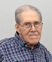 Afton Morton's Instagram, Twitter & Facebook