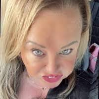 Tonia Stanton's Instagram, Twitter & Facebook