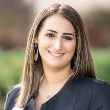 Michele Beck's Instagram, Twitter & Facebook