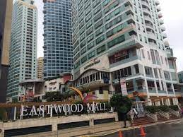 I like eastwood mall because there is a good variety of shops and tones on restaurants to choose from. Eastwood Mall Overview Libis Quezon City By Hourphilippines Com Youtube