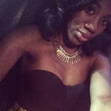 Delia Lawrence's Instagram, Twitter & Facebook