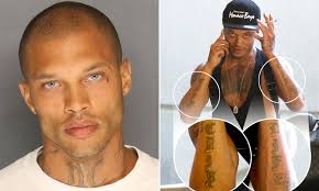 The teardrop is one of the most widely recognised prison tattoos and has various meanings. Jeremy Meeks Quits Crips Street Gang To A Certain Extent Daily Mail Online
