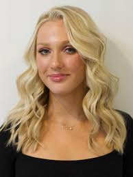 Did you know the famous phrase “Blondes have more fun” actually came from a  1950s Clairol ad campaign? 🤯 It was crafted by a brilliant copywriter to  link blonde hair with a