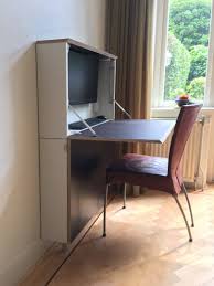 diy een inklapbare computer bureau opmaatzagen nl woonkamer bureau thuiskantoor inrichten verborgen bureau
