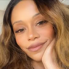 Which one is her shade? 1 2 3 4 5