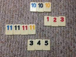 Rummy cb games es un juego de mesa que consiste en hacer combinaciones de escaleras de números del mismocolor (mínimo con 3 fichas) y tríos o cuartetos del mismo número, pero de diferente color. Como Jugar Rummy O Deblogsyjuegos