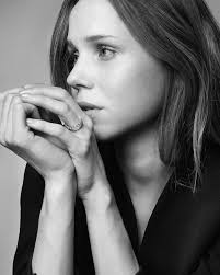 306 gilla-markeringar, 4 kommentarer