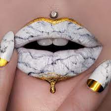 Marble Lips Are The Newest Makeup Trend Going Viral On Instagram New Makeup Trends Lip Art Lip Art Makeup