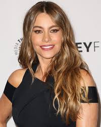 So, what's the real sofía like? Sofia Vergara S Red Lipstick And Long Blonde Wavy Hair