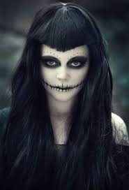 Halloween Schminke Fur Frauen Hexe Halloween Schminktipps Halloween Schminkideen Halloween Zombie