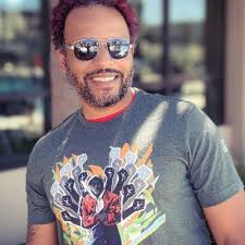 Ty Ferrell (@TyFerrell_Art)