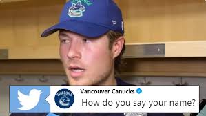 How to say elias howe in english? Canucks Players Tried To Pronounce Elias Pettersson S Name Properly And Failed Horribly Article Bardown