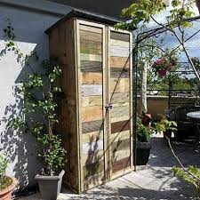 tuin terras opbergkast van oud nieuw tuinhout in 2020 tuinkast tuin kast tuin