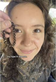 riley lea (@riley.lea.davis)