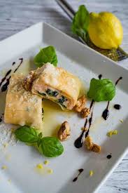 Lachs Maultaschen An Zitronen Butter Mit Gerosteten Walnussen Und Reduziertem Balsamico Rezepte Maultaschen Rezept Vorspeisen Rezepte