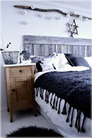 Dream rooms dream bedroom comfy bedroom master bedroom messy bedroom light bedroom white lights bedroom teen bedroom mesmerizing decoration ideas with bedroom string lights can be found in our photo gallery. 66 Inspiring Ideas For Christmas Lights In The Bedroom