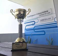 Piala pusingan yb rolland duat. Uum Moot Committee Uummoot Twitter