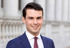 Retired U.S. Judge J. Michael Luttig '81 Joins UVA Democracy Initiatives