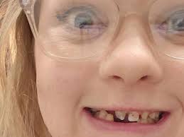 Kaitlyn Criswell's Instagram, Twitter & Facebook