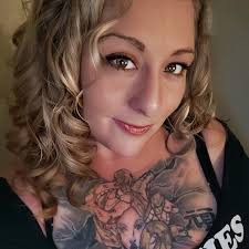 Sourdough influencers be like “ simply grab your jar of starter …” 😯 dude  that's not a jar that's a vat .. a tank .. a BASIN of starter lol no wonder