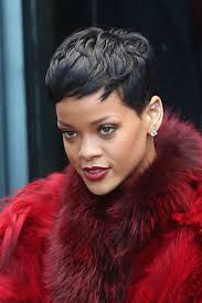 The bajan pop superstar shines like an immaculate mother. Best 15 Rihanna Short Haircuts 2021 Guide Short Hair Models