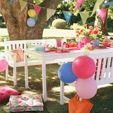 Keep the kids entertained with relay races, colorful foam, and finger painting till the party's end. Garden Party Ideas 23 Ways To Host Outdoor Gatherings In Style
