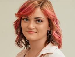 Danielle — Hare & Bristle