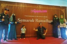 Buffet ramadhan 2017 kini tiba lagi dengan berkonsepkan masakan etnik warisan bangsa. Buffet Ramadhan 2018 Yang Sedap Dan Murah Di Rhr Hotel Uniten Asyiqin