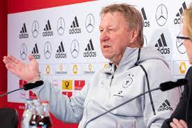Horst hrubesch was born on april 17, 1951 in hamm, germany. Horst Hrubesch Wikipedia