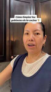 Limpiar Muebles de Cocina de Madera: Consejos Prácticos