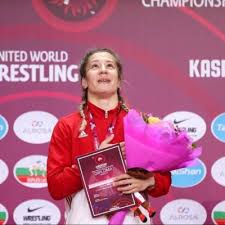 .recep tayyip erdoğan ve eşi emine erdoğan, avrupa şampiyonu olan yasemin adar'ı tebrik etti. Yasemin Adar Kimdir Dunya Sampiyonu Guresci Yasemin Adar Kac Yasinda Spor Haberleri