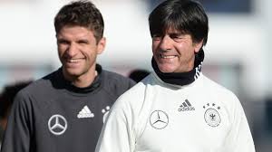Ballpoint pen on fabriano paper. Thomas Muller Fordert Ein Weltklasse Opfer Ruckkehrer Sorgt Fur Dfb Dilemma