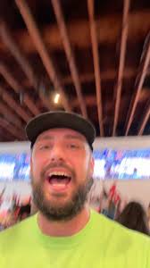 Tomorrow! Join Zach Halverson and Michelob ULTRA at Kieran's Irish Pub in  Minneapolis for a Game 5 Watch Party! We're kicking it off at 8pm with  games, lots of prizes and of