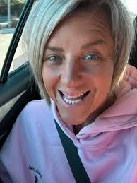 I am EXTREMELY excited to be accepting this beautiful award from anne  bellavance and her beautiful team of incredible women 🦄💜🦄 My heart  literally stopped when I got the email to say