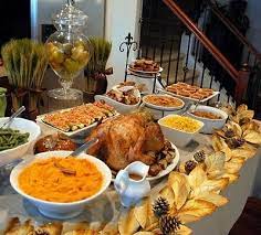 With the buffet table set, we're ready for full bellies and naps! Awesome Thanksgiving Buffet And Tablescape Thanksgiving Dinner Table Decorations Thanksgiving Dinner Table Setting Thanksgiving Dinner Table