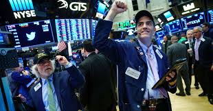 Premarket trading coverage for us stocks including news, movers, losers and gainers, upcoming earnings, analyst ratings, economic calendars and futures. Stocks Making The Biggest Move Premarket Amzn Wmt M Tgt Gm Cpb More