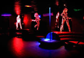 Profitez de notre restauration rapide : Un Club Discotheque Libertine Hultra Chic Avis De Voyageurs Sur Club La Palme Re Cap D Agde Tripadvisor