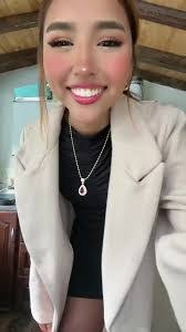 Caroline Ros's Instagram, Twitter & Facebook