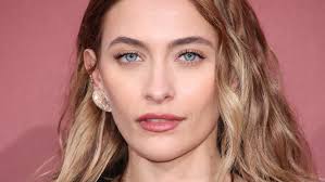 Tochter von Michael Jackson (†) hat sich verlobt