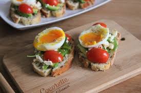 Les Vacances Me Semblent Deja Tres Loin La Reprise A Sonne Et En Rentrant A 19h Le Soir Il Faut Toujours Ruser Pour Trouve Tartine Avocat Oeuf Mollet Tartine